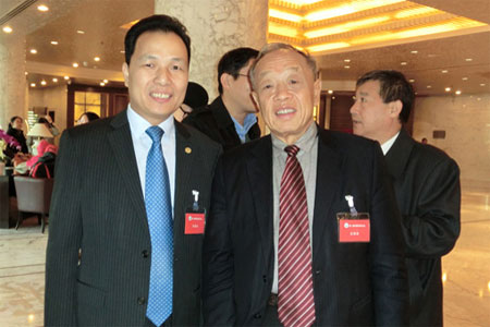 刘文华院长与李肇星部长出席会议