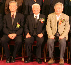 九届政协副主席王文元