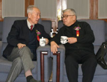 田景福局长与于生龙局长在一起
