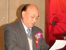 国家中医药管理局中医师资格认证中心原主任周立孝讲话